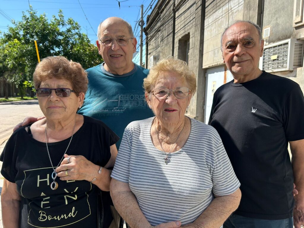 Lee más sobre el artículo El Club de los Abuelos celebra su gran fiesta de fin de año: música, sorpresas y un 2025 lleno de logros