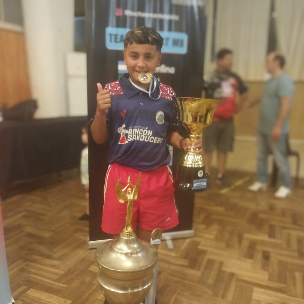 Lee más sobre el artículo Valentino Villarroel, campeón nacional de bochas con solo 12 años