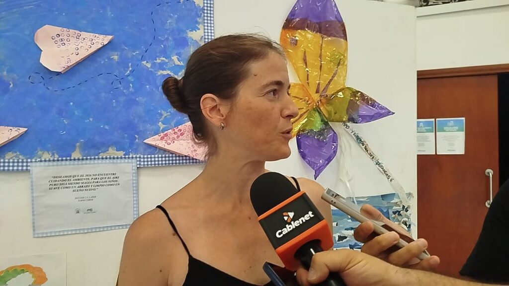 Lee más sobre el artículo La Casa de la Cultura exhibe la muestra “Deseos Navideños de Fin de Año”