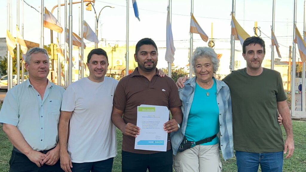 Lee más sobre el artículo GALVEZ VIVIÓ UN EMOTIVO ACTO DE IZAMIENTO DE BANDERAS POR EL DÍA DE LAS PERSONAS CON DISCAPACIDAD