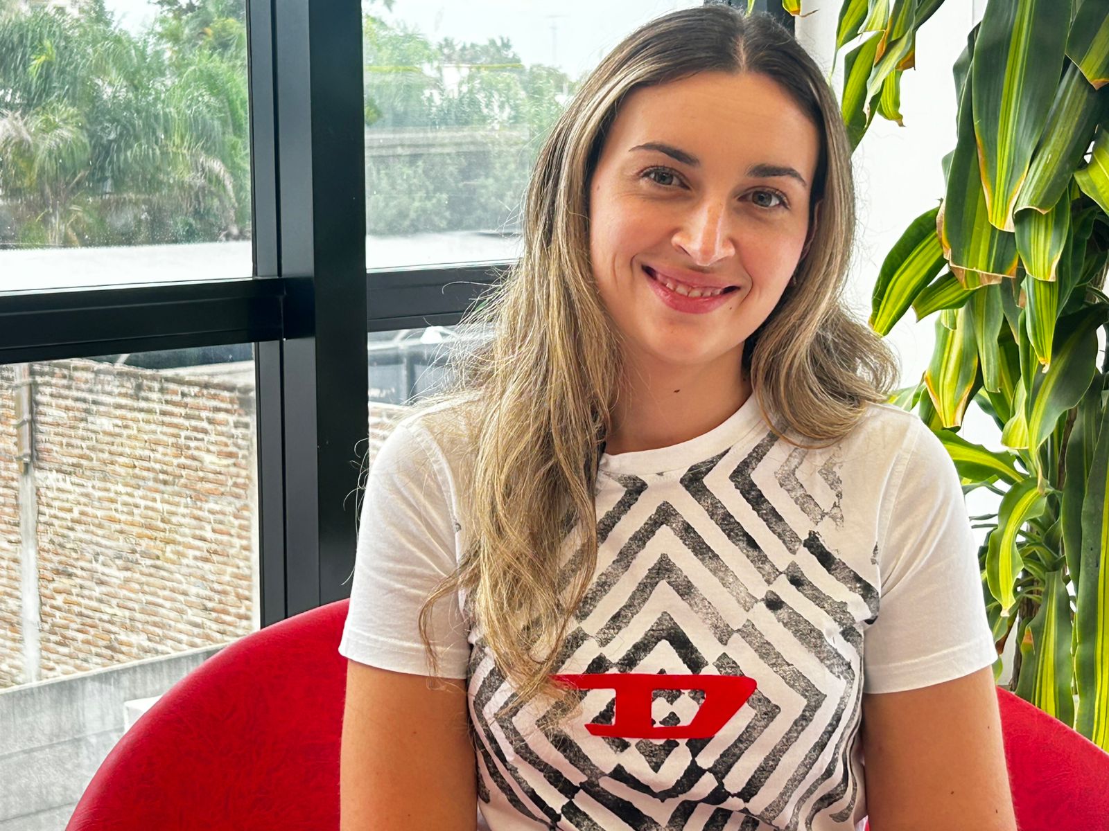 En este momento estás viendo Candela Aimaro: el relato en primera persona de como la sorprendió la guerra en Dubai