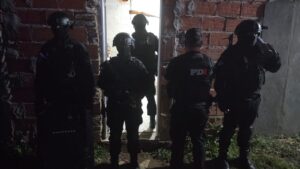 Barrancas e Irigoyen: la PDI detuvo a un hombre y desarticuló puntos de venta de droga