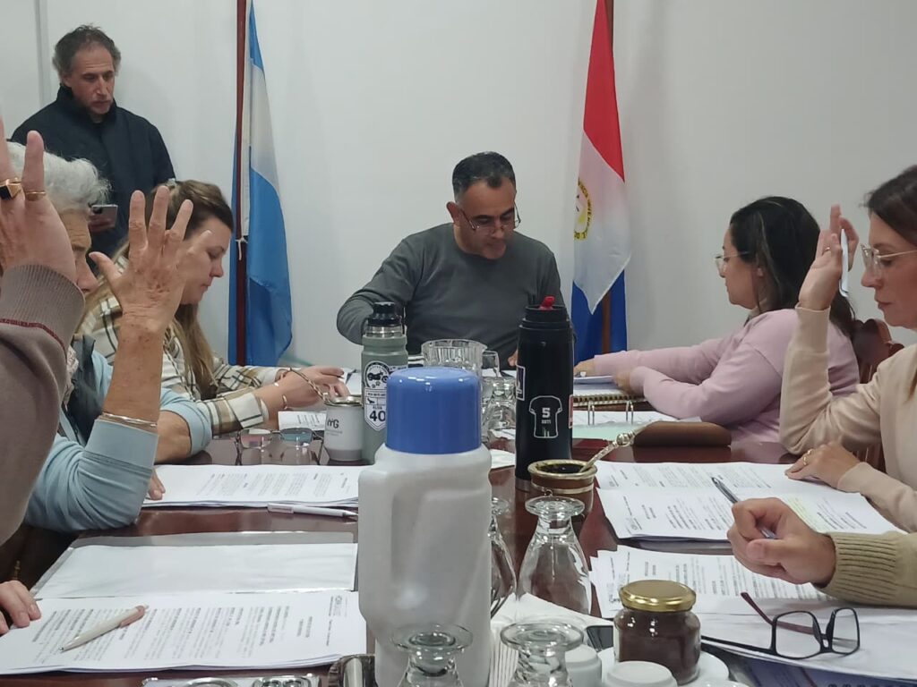 Lee más sobre el artículo Sesión Ordinaria en el Concejo Municipal de Gálvez: los principales temas tratados este jueves