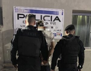 Violenta pelea a la salida de un boliche terminó con un joven inconsciente y un aprehendido en Gálvez