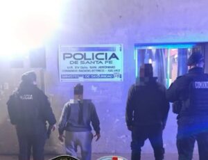 Gálvez: dos detenidos por amenazas con arma de fuego