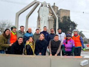 GÁLVEZ VIVIÓ LA LLEGADA DE LA ANTORCHA SURAMERICANA